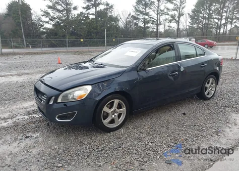 2013 Volvo S60 T5/T5 Platinum/T5 Premier/T5 Premier Plus from USA, damaged, VIN YV1612FSXD2198313